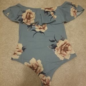 Floral off shoulder bodysuit